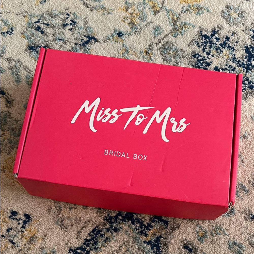 Miss To Mrs Bridal Box with Bridal Items